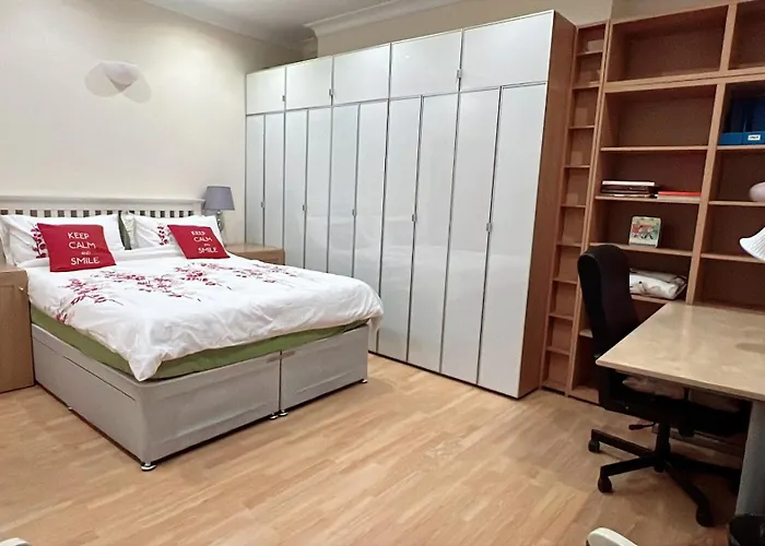 Central London Apartment For Family Upto 5